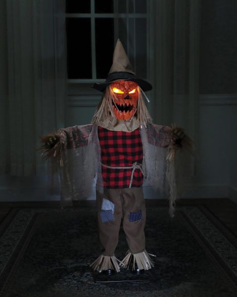 SVI Twitching Scarecrow offers Animatronic